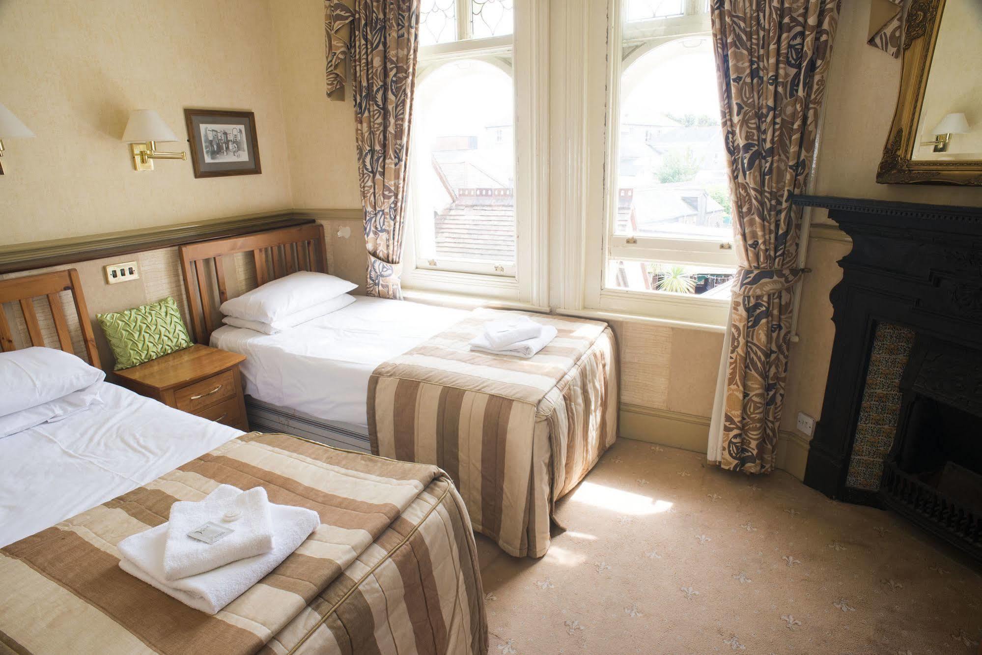 The Railway Hotel Worthing Buitenkant foto
